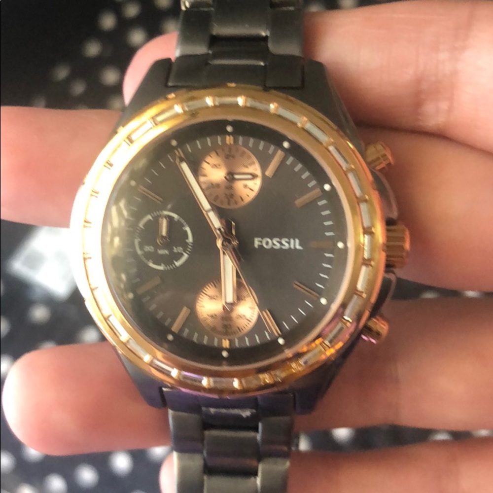 Fossil Watch - Picture 4 of 6